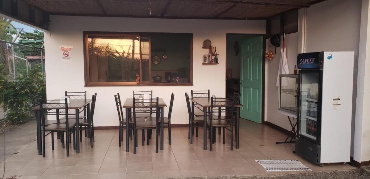 Aparthotel Cabinas Playa Bandera Parrita Zewnętrze zdjęcie